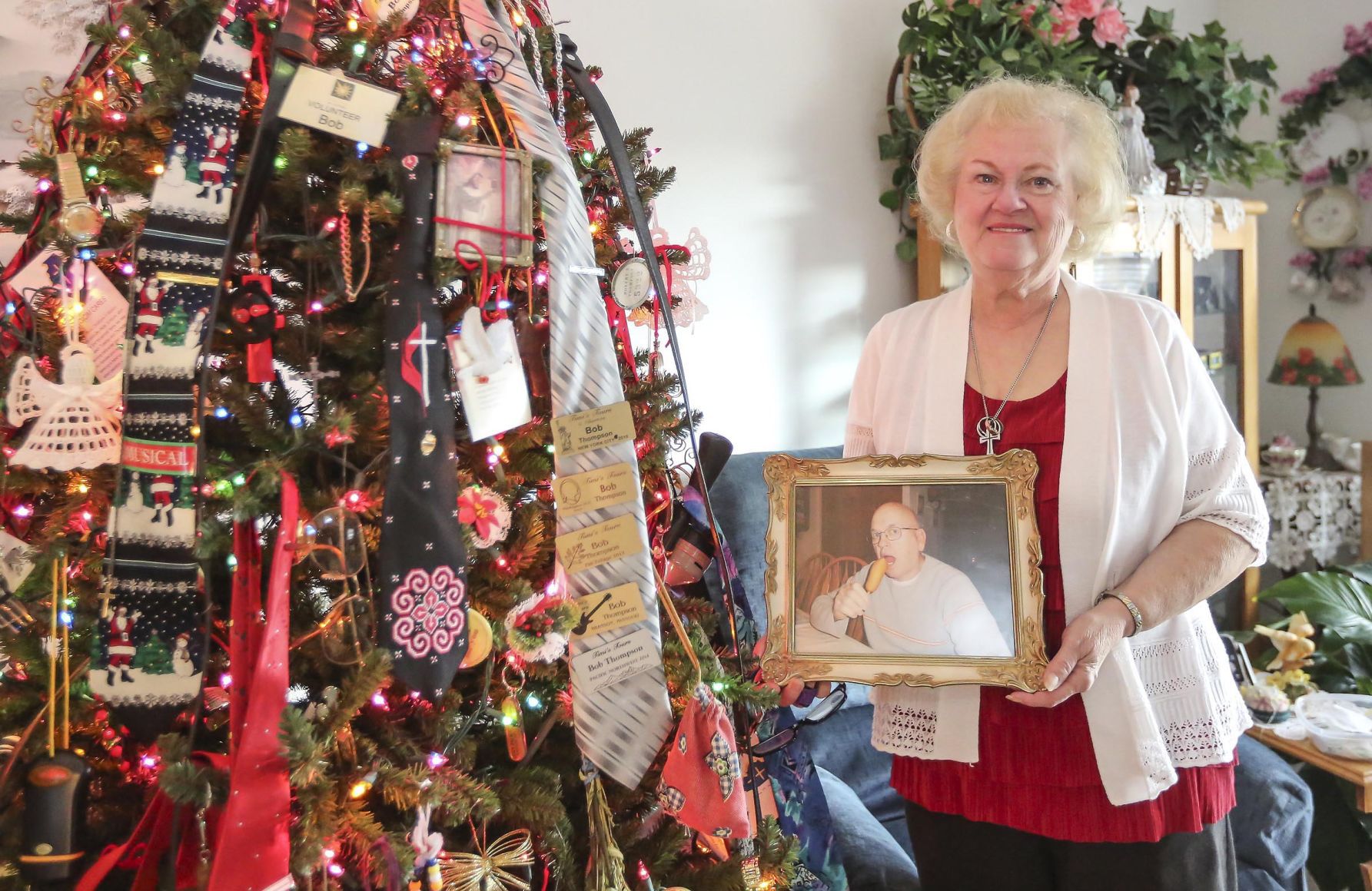 Thompson_Kathy_Cain 1 12.06.17.jpg